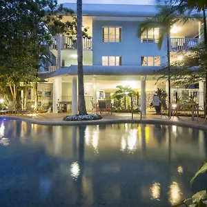 *** Aparthotel Outrigger Australia
